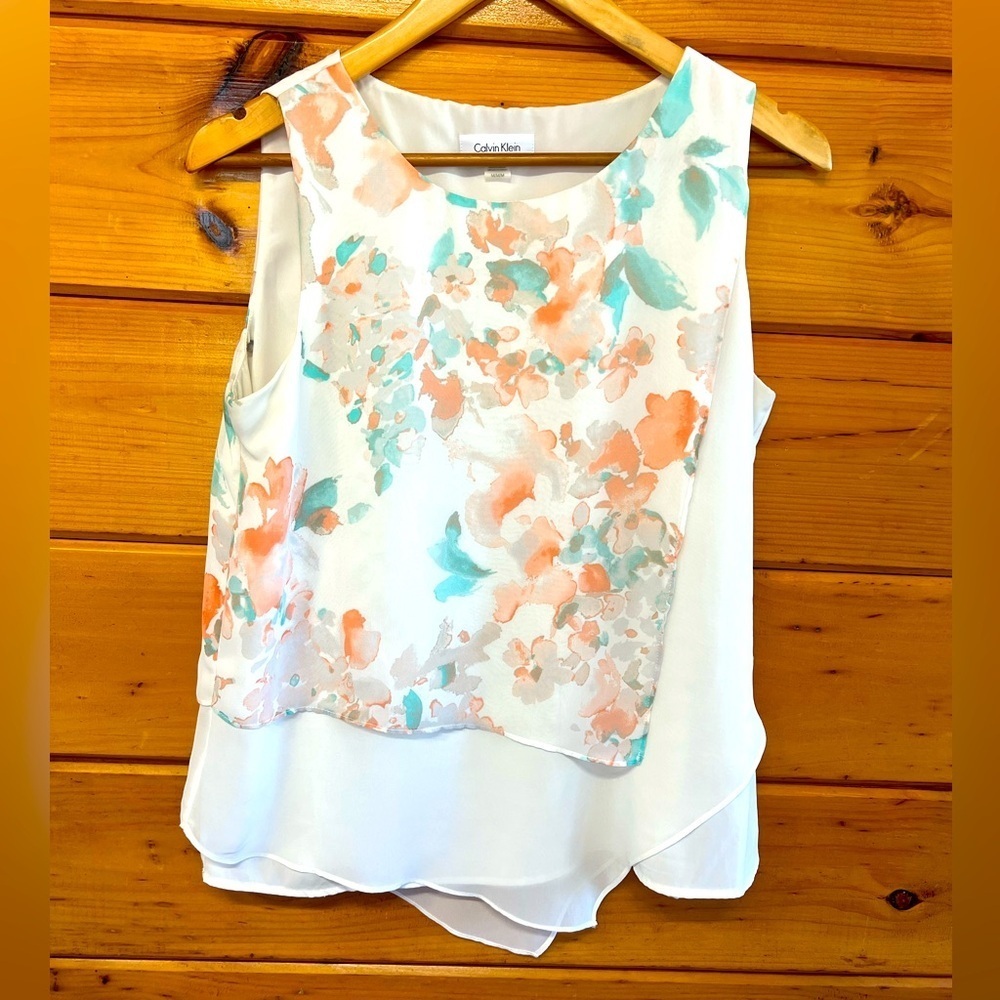 Calvin Klein Women's M Peach Floral Sleeveless Chiffon Blouse Top